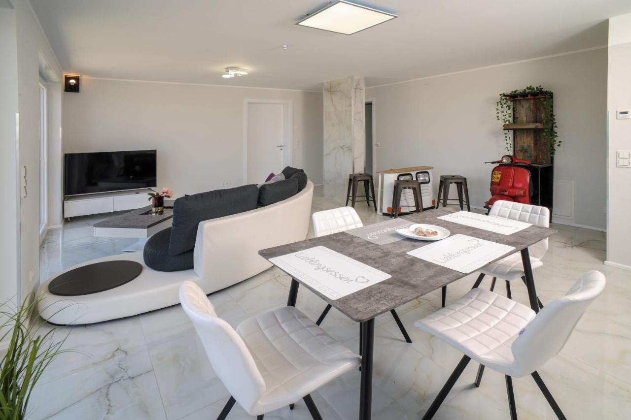 Designloft Sh 19 - Upgrade House